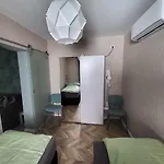 아파트 Grosses Offenes Loft Oder Kleine Gemuetliche Wohnung Mit Oder Ohne Balkon