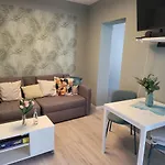 아파트 Grosses Offenes Loft Oder Kleine Gemuetliche Wohnung Mit Oder Ohne Balkon