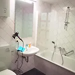 شقة Grosses Offenes Loft Oder Kleine Gemuetliche Mit Oder Ohne Balkon *