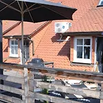 Grosses Offenes Loft Oder Kleine Gemuetliche Wohnung Mit Oder Ohne Balkon 아파트 *