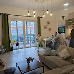 아파트 Grosses Offenes Loft Oder Kleine Gemuetliche Wohnung Mit Oder Ohne Balkon *