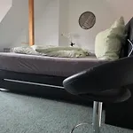 Grosses Offenes Loft Oder Kleine Gemuetliche Wohnung Mit Oder Ohne Balkon 아파트 볼미르스테트