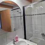 Grosses Offenes Loft Oder Kleine Gemuetliche Wohnung Mit Oder Ohne Balkon 볼미르스테트