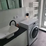 Grosses Offenes Loft Oder Kleine Gemuetliche Wohnung Mit Oder Ohne Balkon 아파트 *