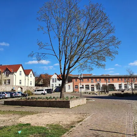 Grosses Offenes Loft Oder Kleine Gemuetliche Mit Balkon * Wolmirstedt