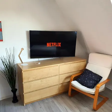 Grosses Offenes Loft Oder Kleine Gemuetliche Mit Balkon Wolmirstedt