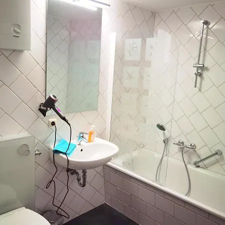 Lägenhet Grosses Offenes Loft Oder Kleine Gemuetliche Mit Oder Ohne Balkon *