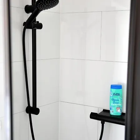 Grosses Offenes Loft Oder Kleine Gemuetliche Mit Balkon