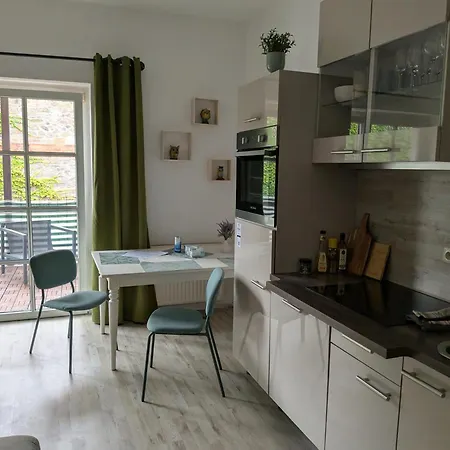 Apartament Grosses Offenes Loft Oder Kleine Gemuetliche Mit Oder Ohne Balkon *