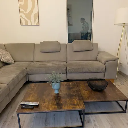 아파트 Grosses Offenes Loft Oder Kleine Gemuetliche Wohnung Mit Oder Ohne Balkon 볼미르스테트