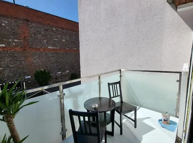 Grosses Offenes Loft Oder Kleine Gemuetliche Mit Balkon * Wolmirstedt