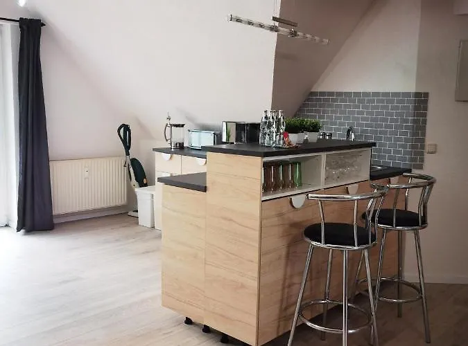 Grosses Offenes Loft Oder Kleine Gemuetliche Wohnung Mit Oder Ohne Balkon *