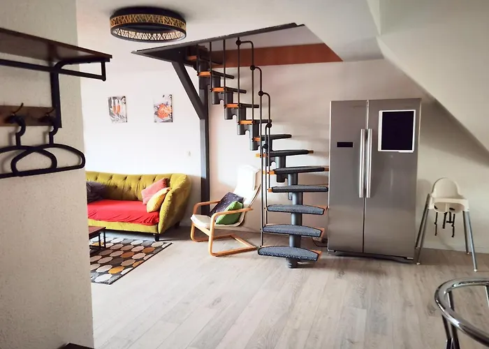 Grosses Offenes Loft Oder Kleine Gemuetliche Mit Balkon Lejlighed Wolmirstedt