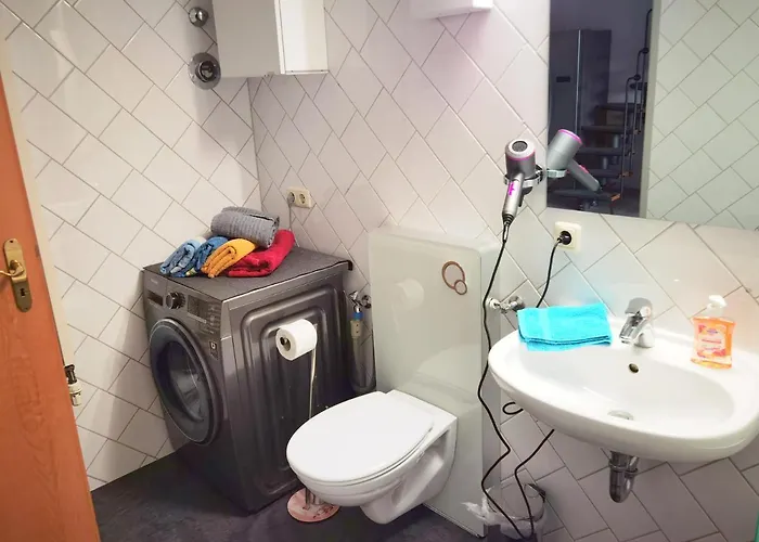 アパート Grosses Offenes Loft Oder Kleine Gemuetliche Wohnung Mit Oder Ohne Balkon