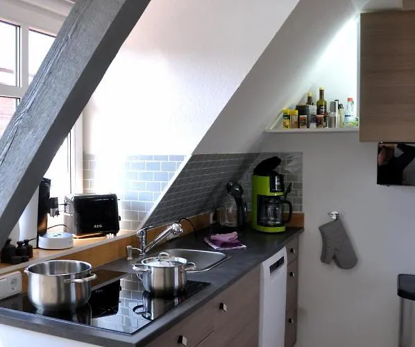 Grosses Offenes Loft Oder Kleine Gemuetliche Mit Balkon * Wolmirstedt