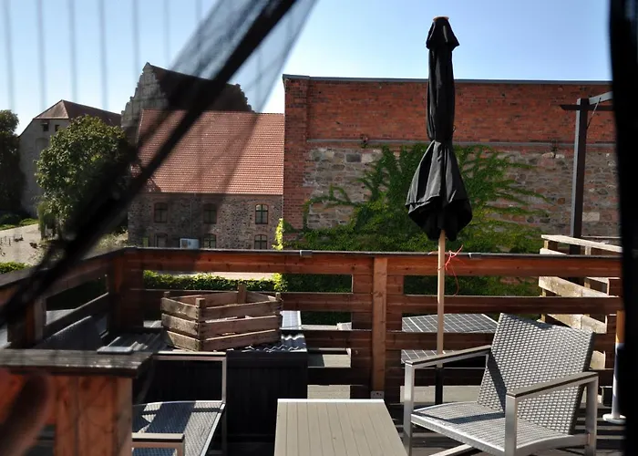 Grosses Offenes Loft Oder Kleine Gemuetliche Wohnung Mit Oder Ohne Balkon Wolmirstedt