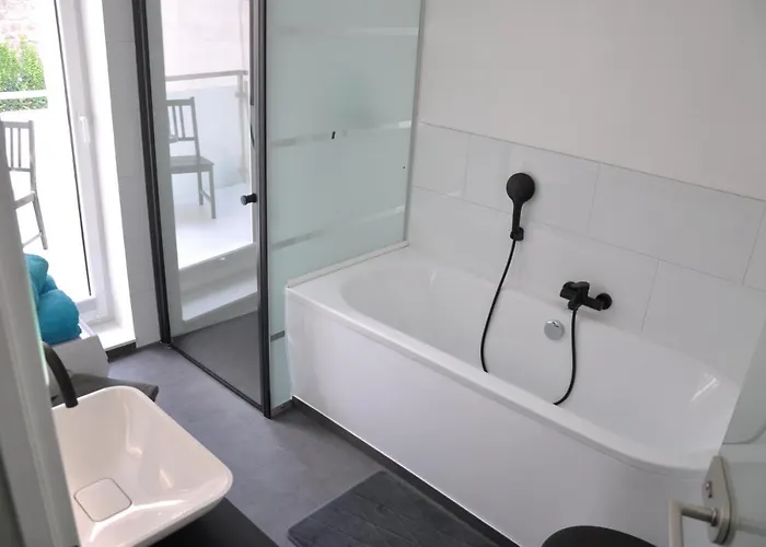 Grosses Offenes Loft Oder Kleine Gemuetliche Wohnung Mit Oder Ohne Balkon *